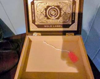Cigar boxes