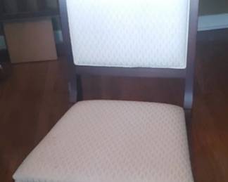 6 beautiful upholstered dining chairs mahogany
