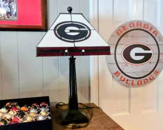Super nice Georgia Stained Glass Lamp