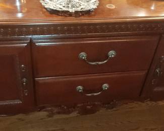 Queen Ann Cherry Buffet 300.00