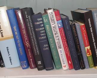 Great selection of books in the Georgia room