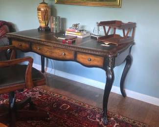 Fabulous Hooker Furniture desk