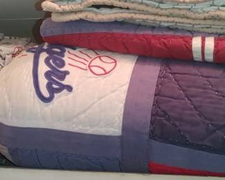 Atlanta Braves comforter and pillow shams