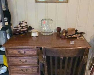 Oak desk