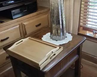 Rustic Table Lamp with End Table and Serving Tray