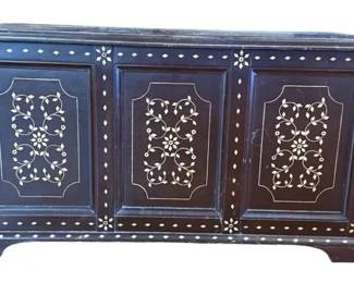 Exquisite Vintage Trunk