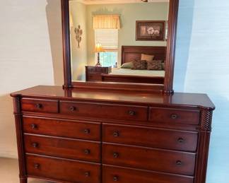 George Washington Mount Vernon Dresser WMirror