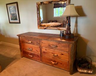 Lodge dresser, decor