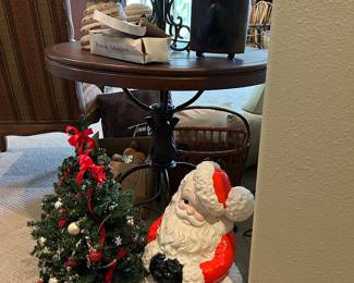 Seasonal decor