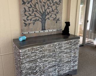Credenza