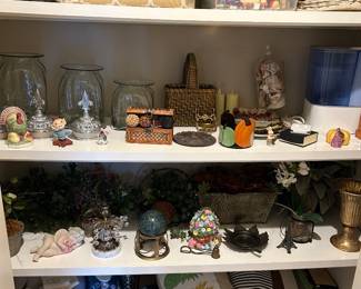 Decor, linens