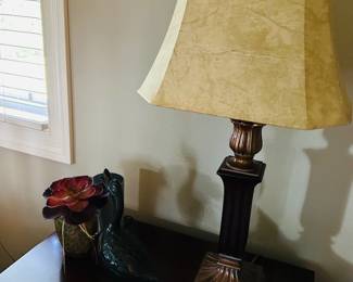 Table lamp