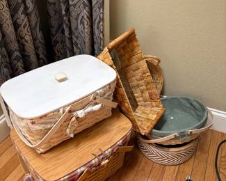 Picnic baskets