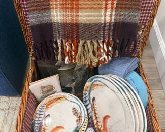 Vintage Pier 1 picnic basket