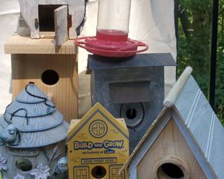Birdhouse Bonanza