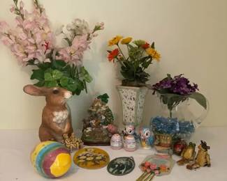 Easterlike Decor