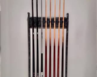 Silverthorne cue rack with 5 wooden pool sticks (NOTE: Excalibur graphite pool sticks sold separately)