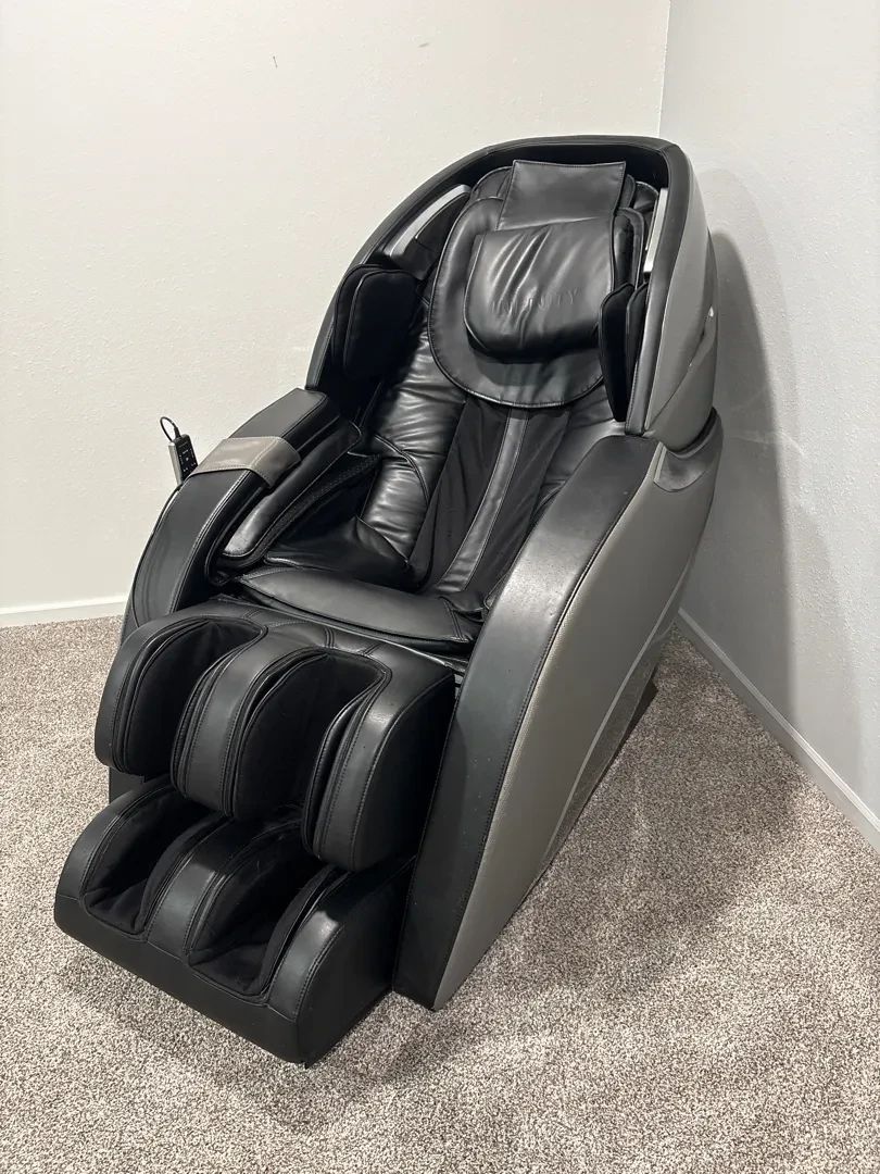 Infinity Massage Chair Genesis Max 4D