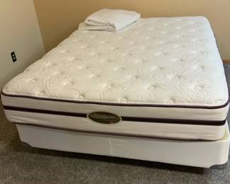 Beautyrest Queen Size Mattress with Metal Frame