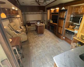 Used 2015 Heartland Landmark 3755FL Fifth Wheel
