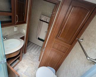 RV Bathroom Vanity and Toilet