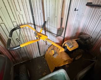 Cub Cadet RT65 Rear Tine Tiller with Honda GC Engine