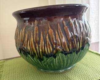 Vintage Robinson Ransbottom Cattail Jardiniere