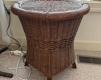 Vintage Wicker Pedestal Side Table with Braided Band