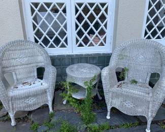 Wicker set