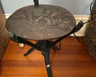 Tripod elephant leather stand