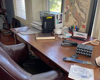 Antique Oak Table Style Desk
