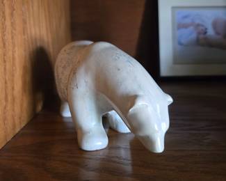 Stone polar bear