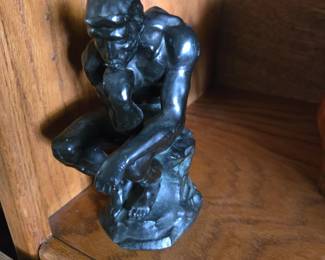 Bronze  "Thinker" sculpturer