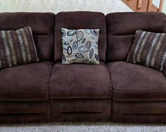 Lazy Boy sofa electric Recliner on both ends
