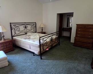 Nice Fancy king size Metal Headboard & Footboard & frame.