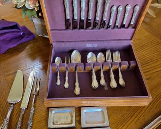 Towle Sterling Flatware set in the Fontana Pattern.