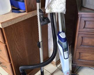Vacuum cleaner & Bissel Floor cleaner