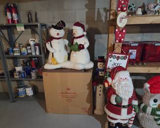 Hallmark Store Display Snowmen in original box, battery operated too.