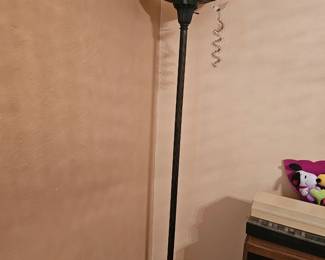 floor lamp