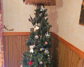 this a Texas floor lamp converted into a Christmas tree, great possibilities