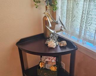corner side table