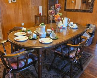 view into the country diningroom