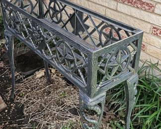 planter, metal