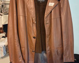 #158	Vintage The Leather Shop Brown Leather coat Men's 42 regular with zipped liner	 $20.00 
