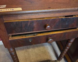 #47	Primitive Hand-Dovetailed Wood Side table w/2 drawers w/barley twist legs - 22x17x28	 $75.00 