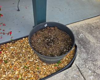 #140	Plastic Wood Barrel Look Planter - 21x12	 $20.00 