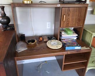 #87	Laminate Desk w/hutch - 40x12-24x50 - as is	 $20.00 