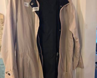 #159	Vintage London Fog Raincoat size M reg.	 $20.00 
