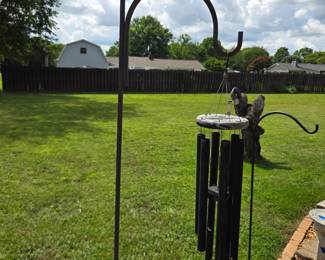#136	Shepherds Hook w/Wind Chime	 $25.00 