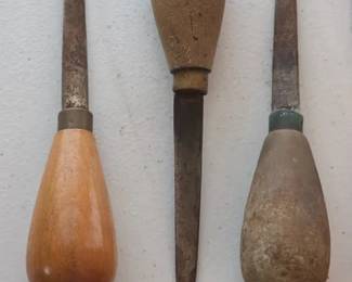 Vintage oyster knives, plus ice picks and a fish scaler